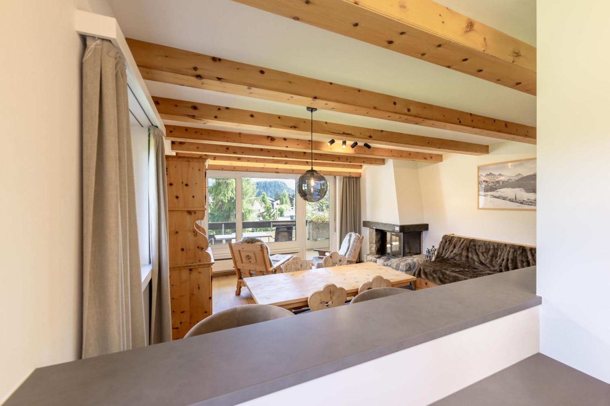 Cosy Apartment Facing Piz Rosatsch St. Moritz Exterior photo