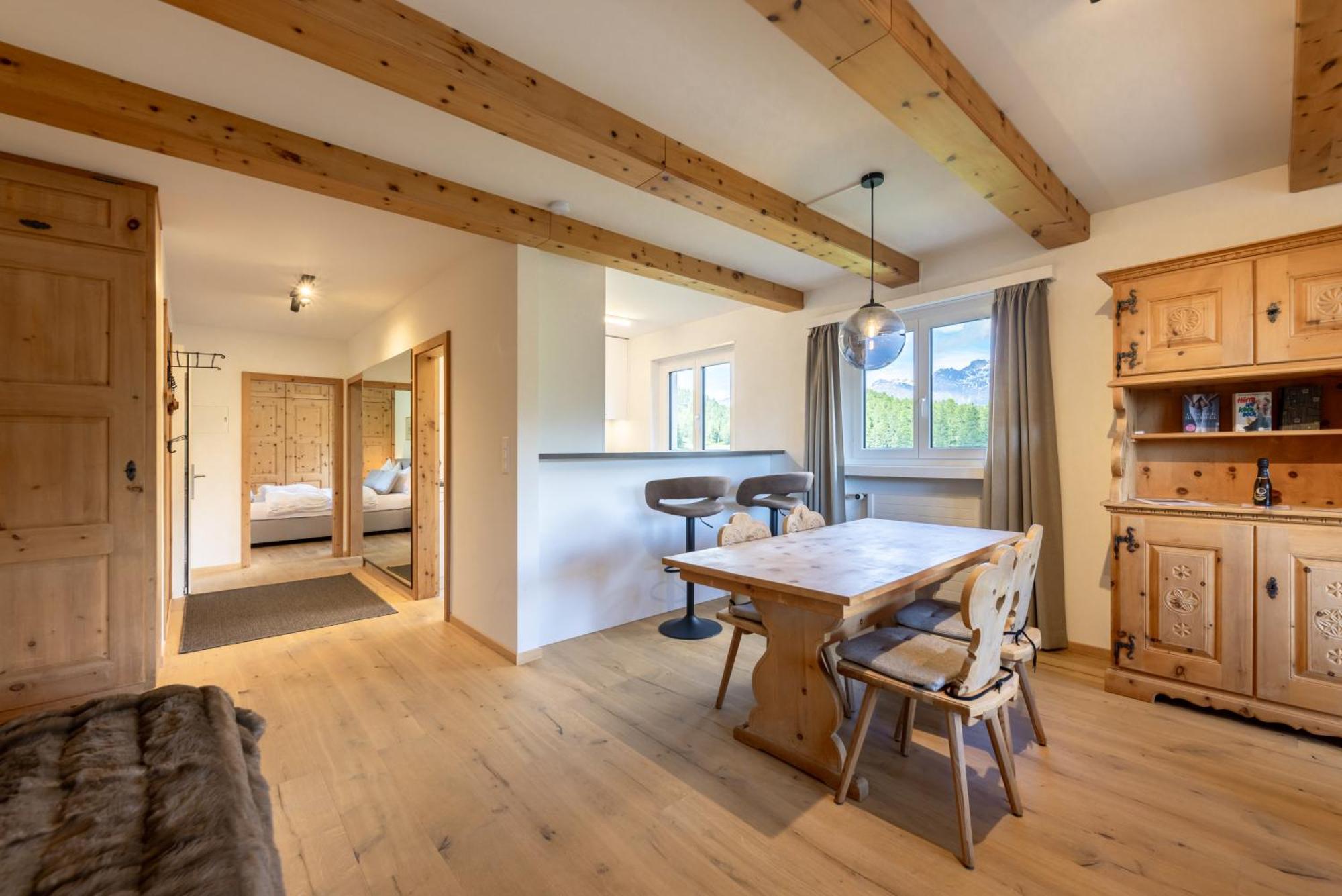 Cosy Apartment Facing Piz Rosatsch St. Moritz Exterior photo